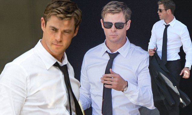 Chris Hemsworth Shoots Men In Black 4